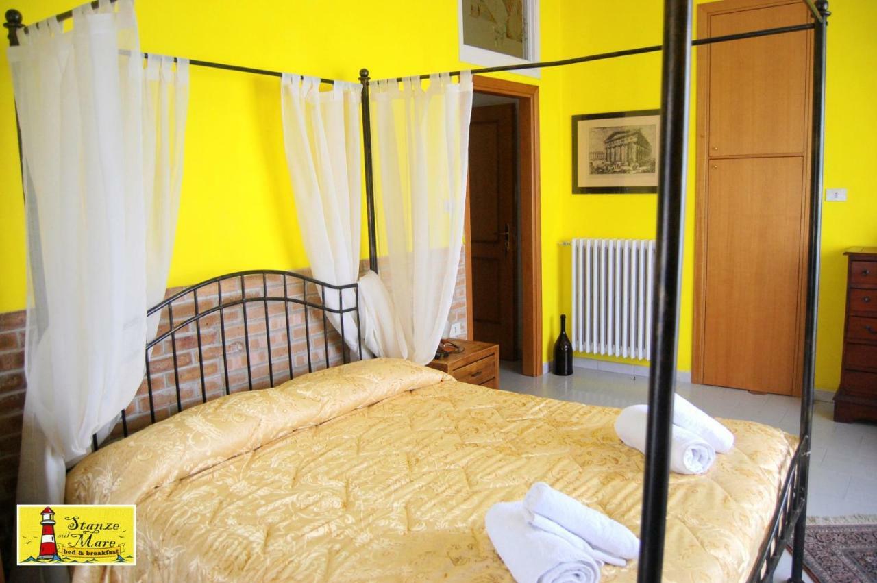 Stanze Sul Mare Bed & Breakfast Salerno Ngoại thất bức ảnh