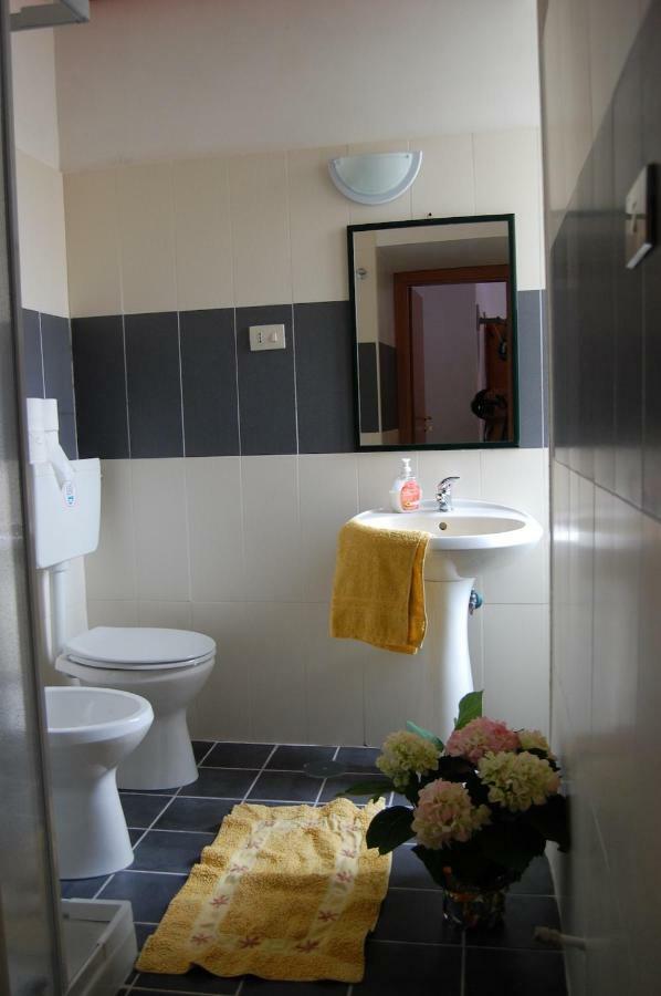 Stanze Sul Mare Bed & Breakfast Salerno Ngoại thất bức ảnh